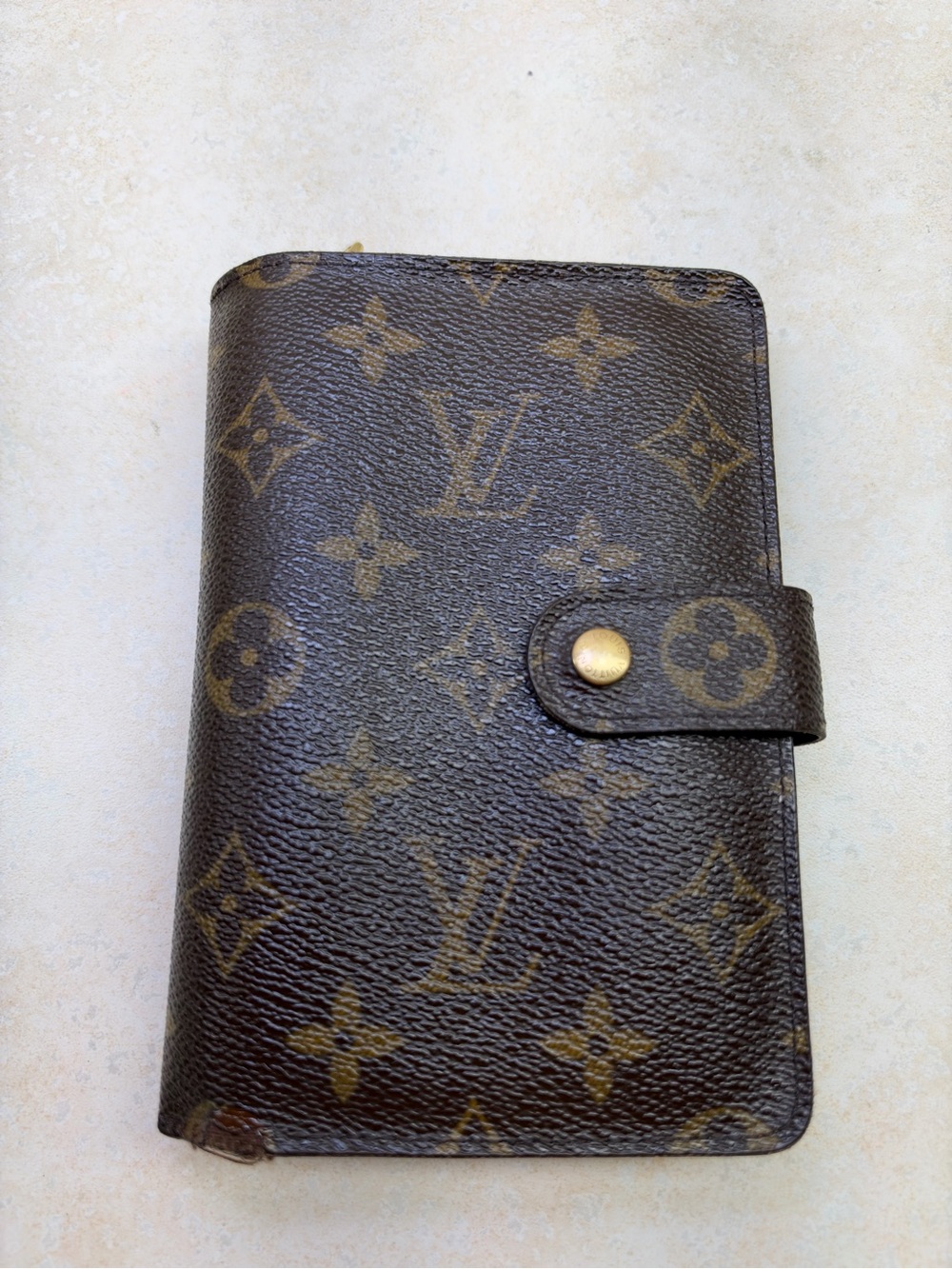 Authentic Louis Vuitton Forte Papier Monogram Zip Wallet Pre-owned